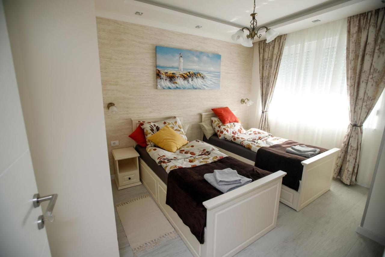 Apartman MDB RETRO Subotica Bagian luar foto