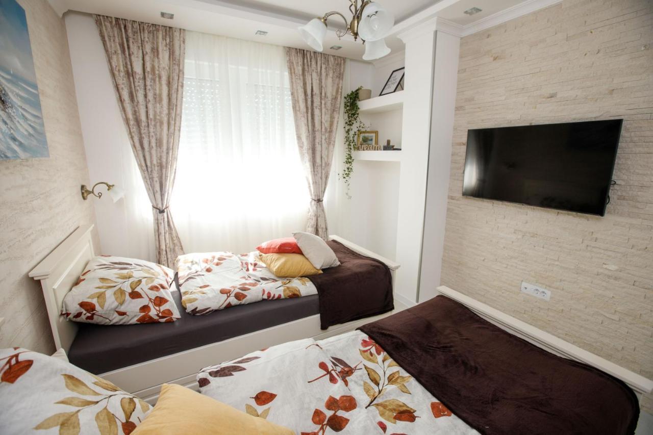 Apartman MDB RETRO Subotica Bagian luar foto