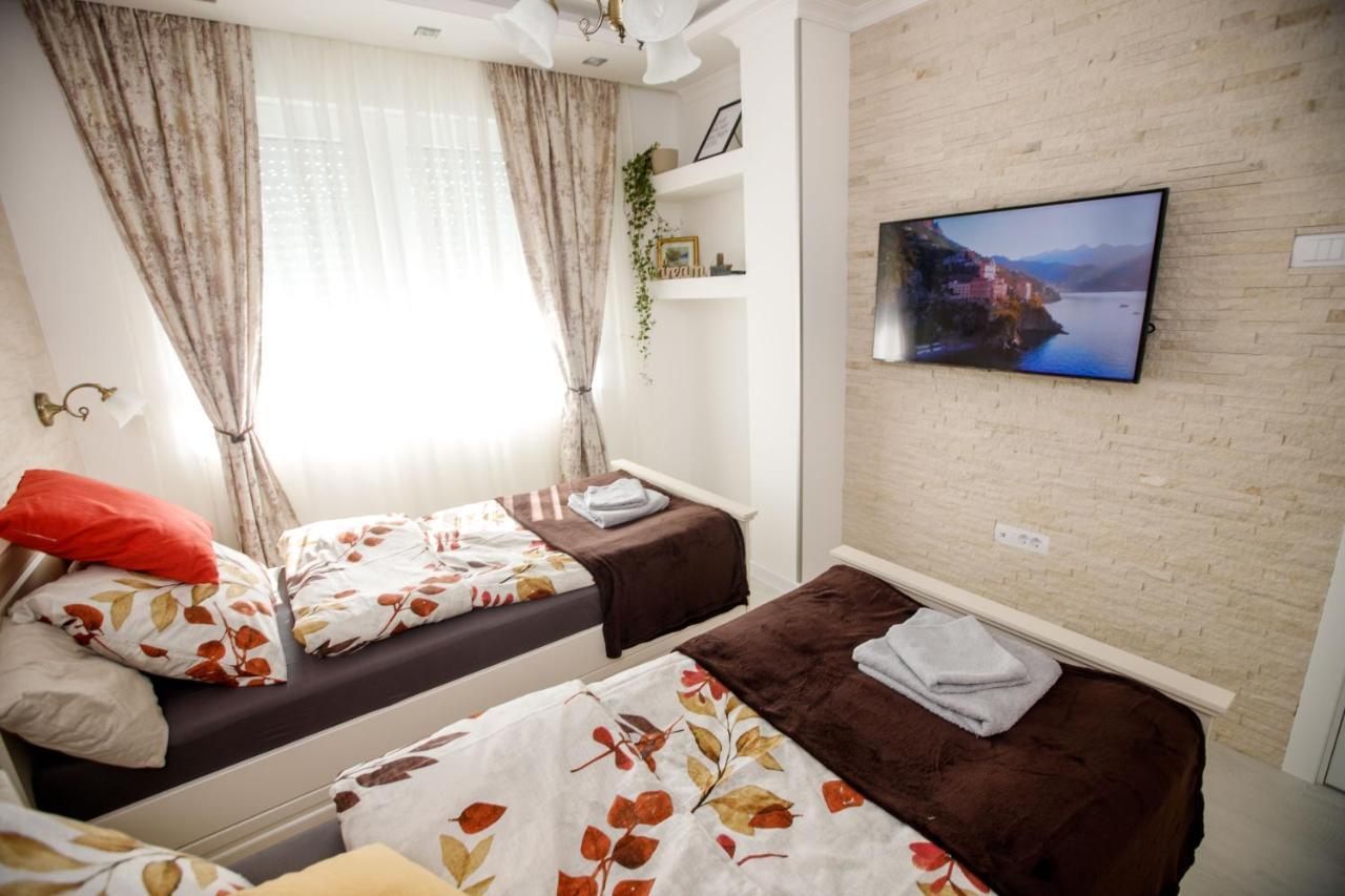 Apartman MDB RETRO Subotica Bagian luar foto
